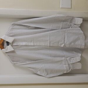 Michael's vintage men's button up long sleeve shirt size L